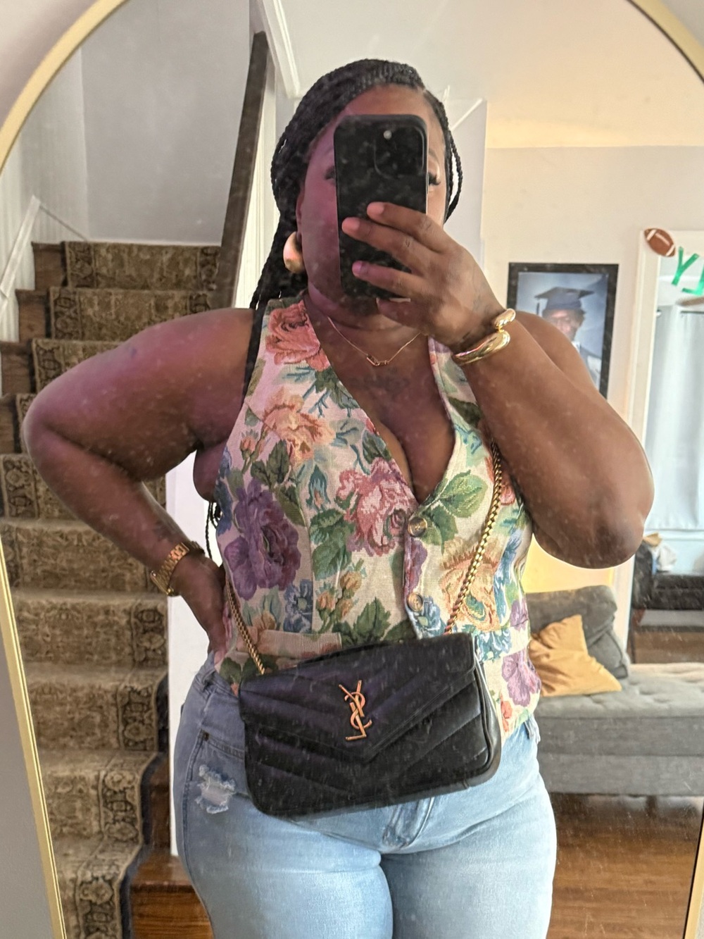 Floral V-Neck Vest - Multicolor Roses - Picture 5 of 5